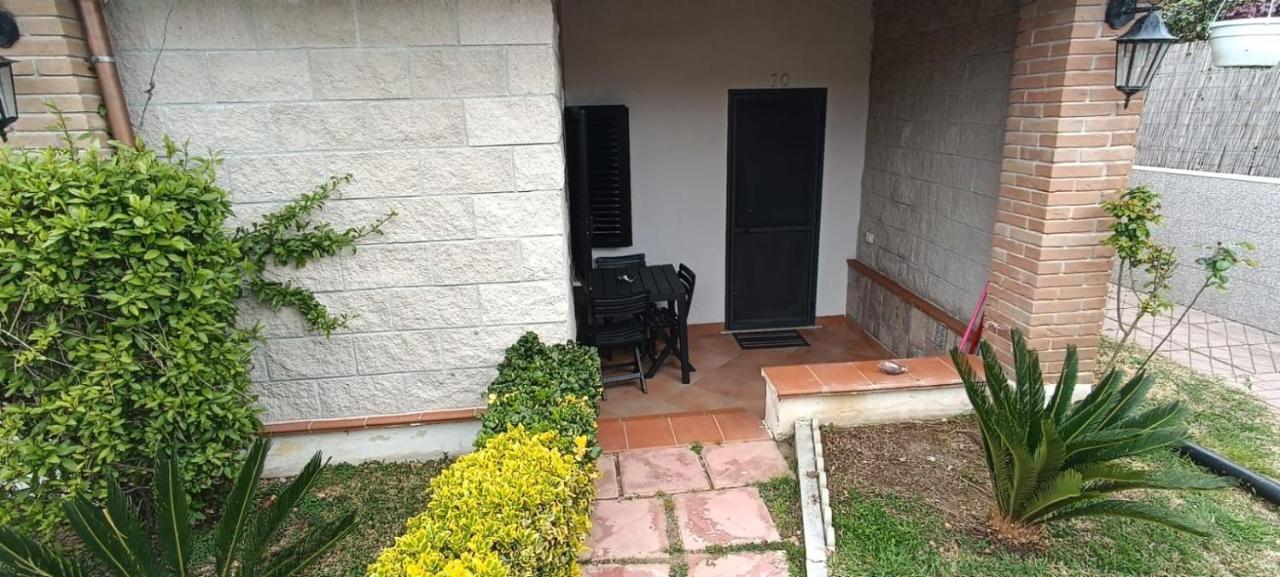 B&B Appartamenti L'Anfora Sperlonga Luaran gambar
