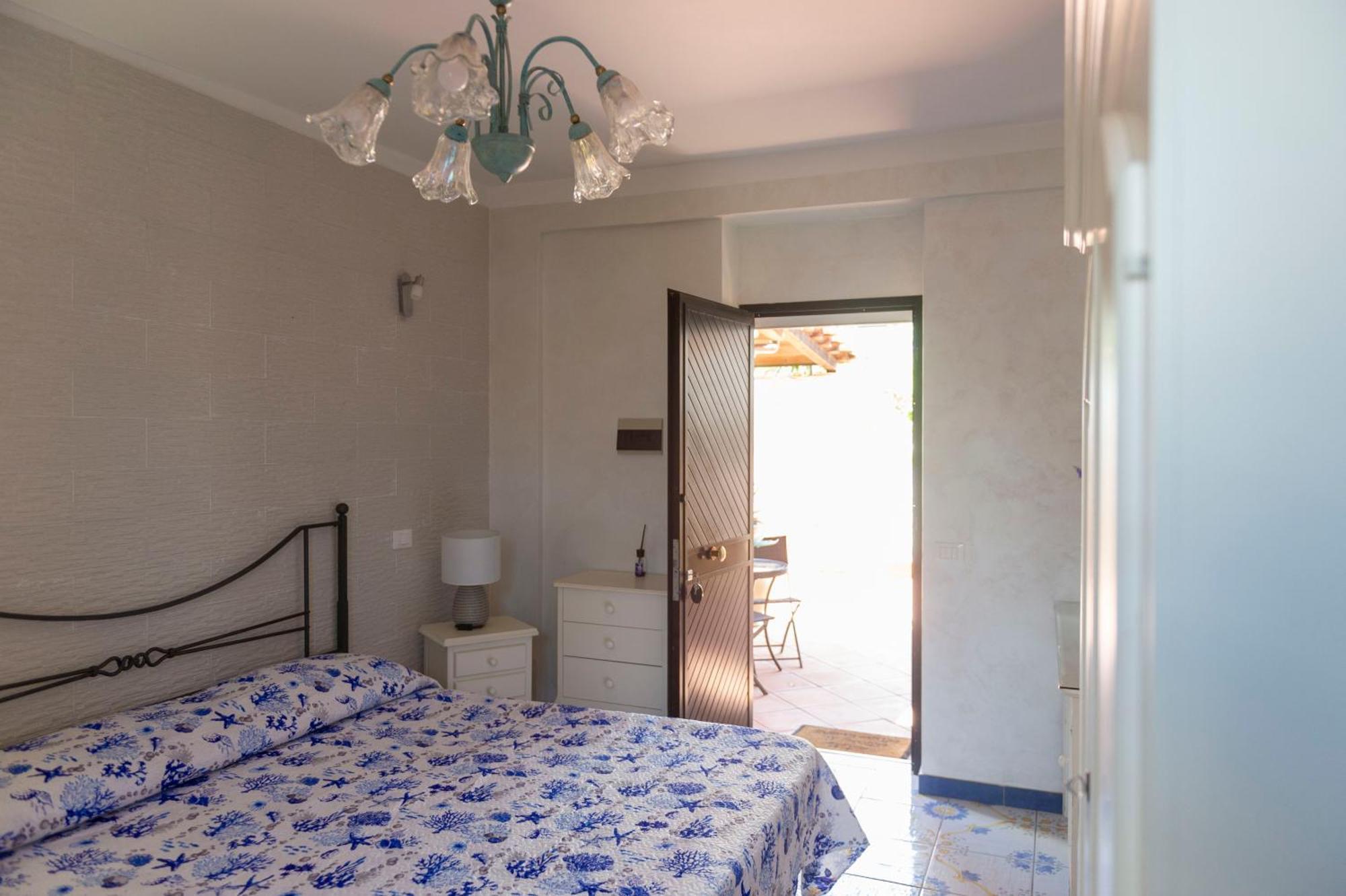 B&B Appartamenti L'Anfora Sperlonga Luaran gambar