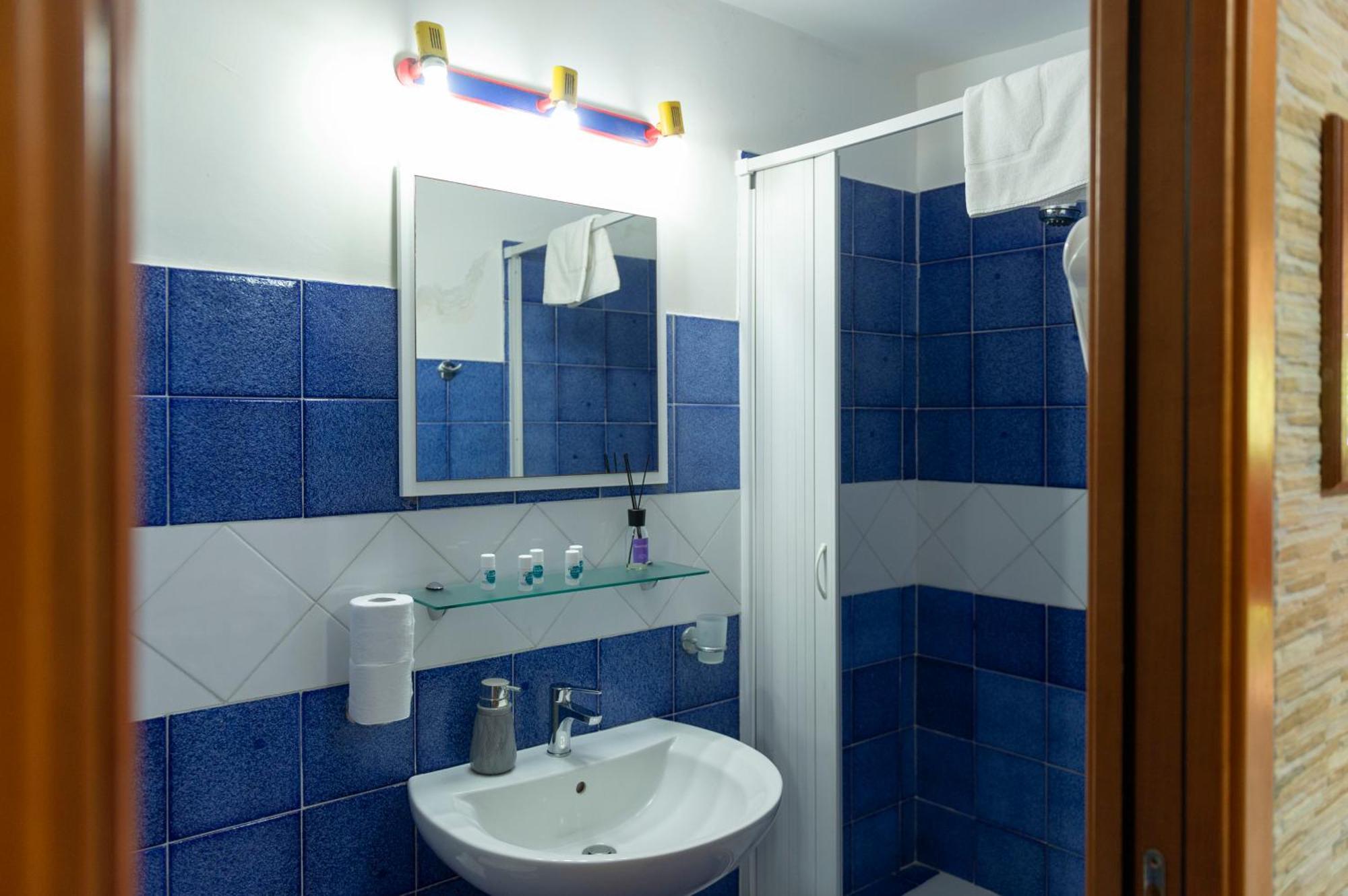 B&B Appartamenti L'Anfora Sperlonga Luaran gambar