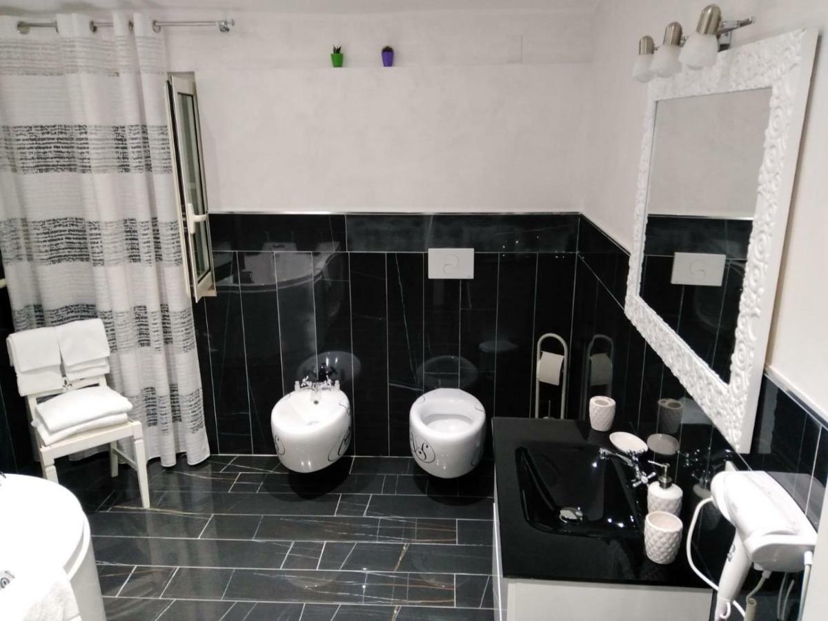 B&B Appartamenti L'Anfora Sperlonga Luaran gambar
